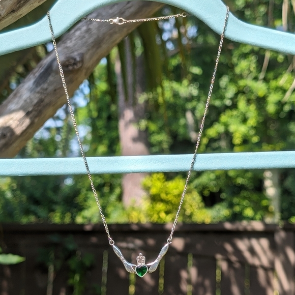 Clata Emerald Necklace - Picture 2 of 3